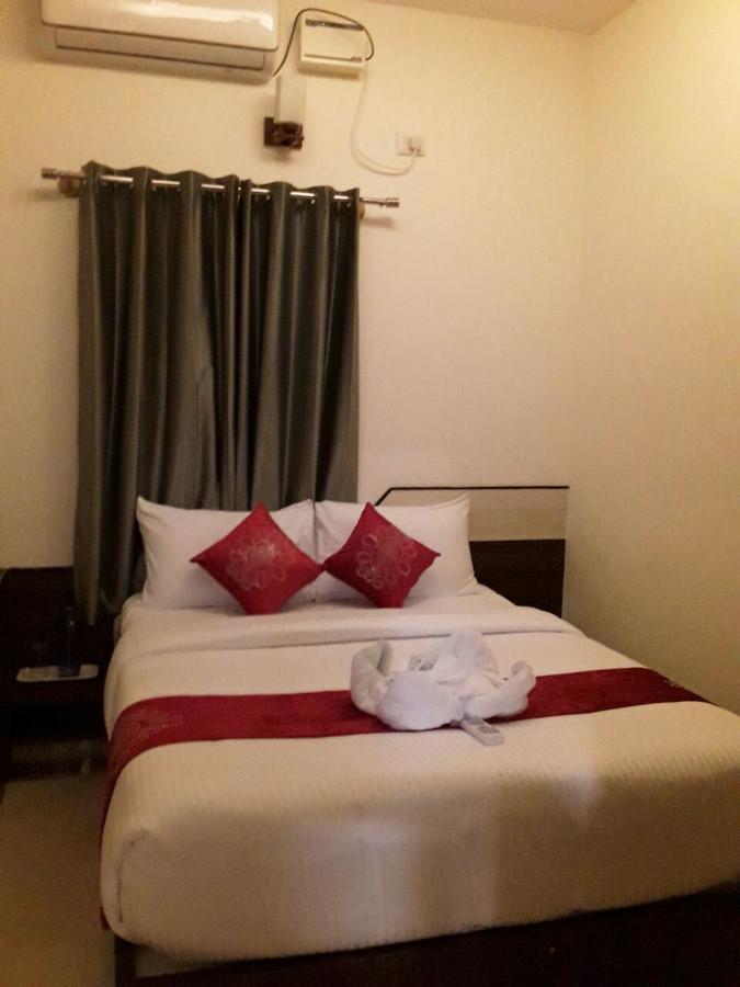 Bulande Comforts Manyata Tech Park Bangalore Eksteriør billede